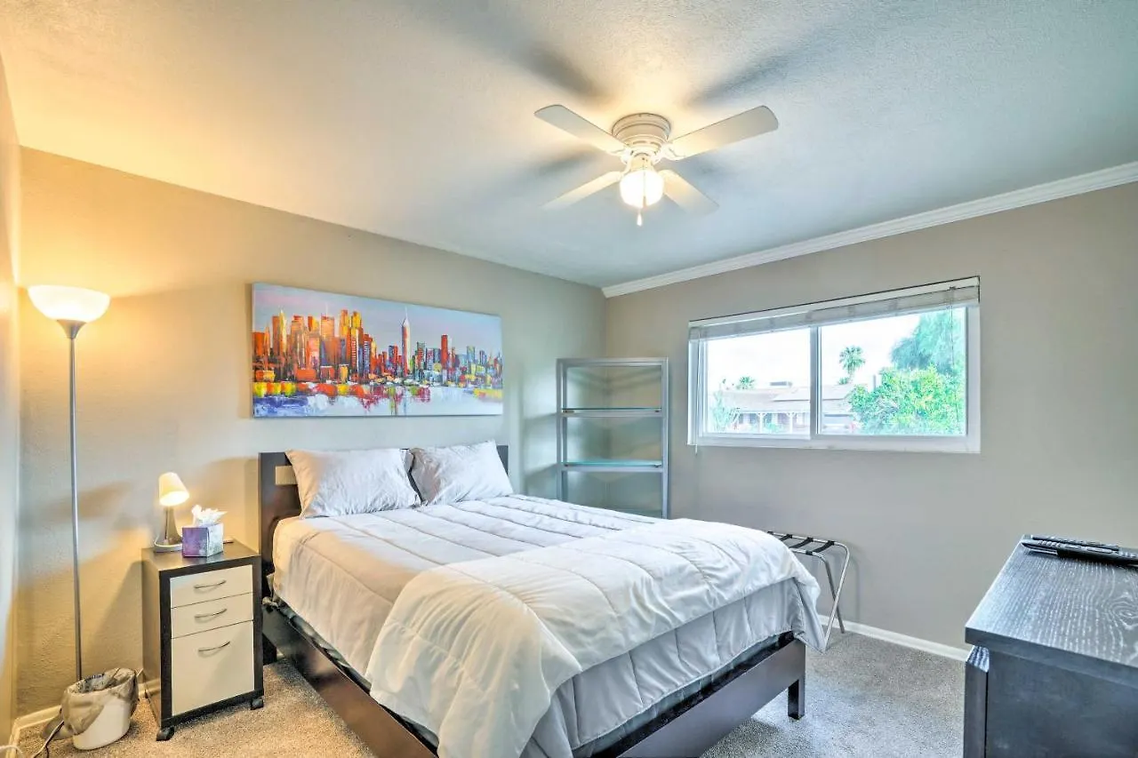 Charming Scottsdale Gem Less Than 1 Mi To Old Town! Semesterbostad